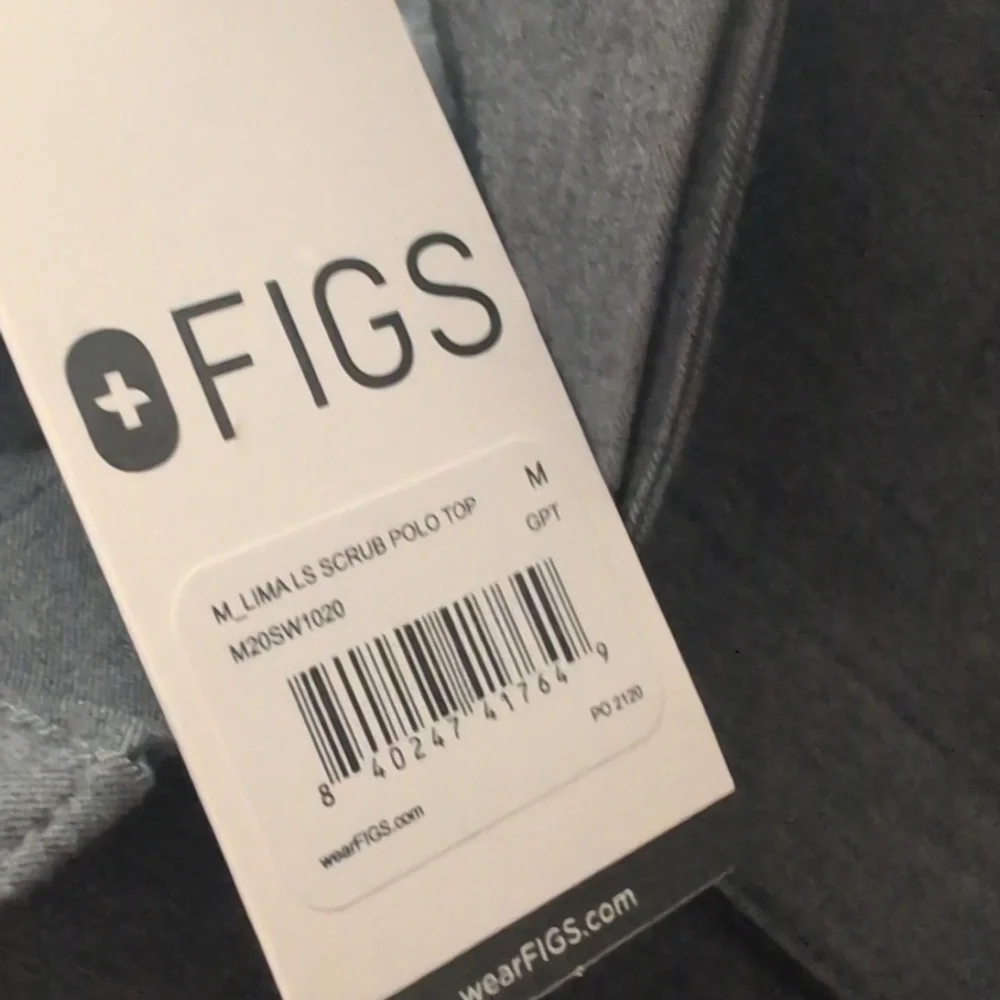 New Figs Men's Scrub Set